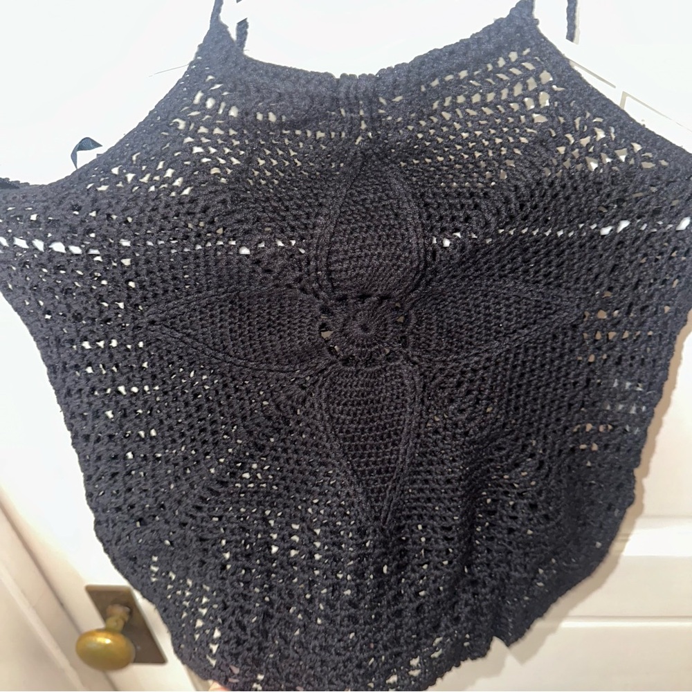 Vintage 90's Le Chateau Crochet Knit Lace Halter Top Ramie Cotton Blend Black - Picture 6 of 9